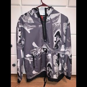 Woman’s Nike Windbreaker